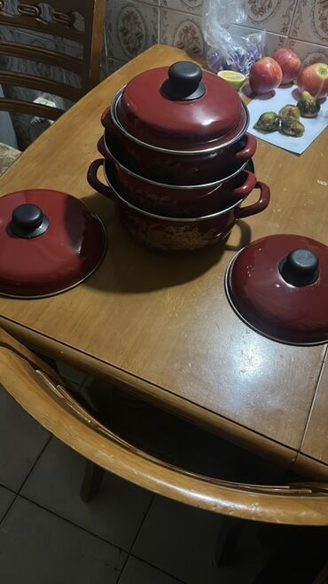 oms qazan dəstləri: Qazan, rəng - Qırmızı