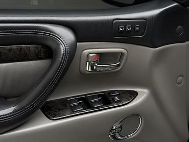 Lexus: Lexus LX: 2005 г., Автомат, Бензин, Внедорожник — 10