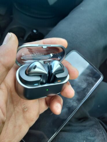 продаю айфон х: Беспроводные (Bluetooth) Наушники, цвет - Серый