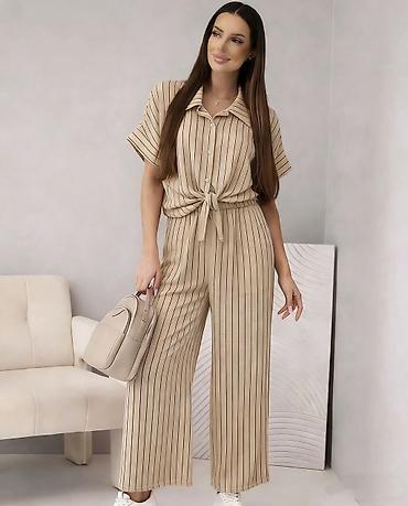 Kompleti: 💫New collection💫

⚜️Univerzalna velicina
⚜️Cena 3000 din — 2