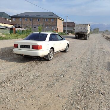 матор для лодки: Audi S4: 1996 г., 2 л, Механика, Бензин, Седан