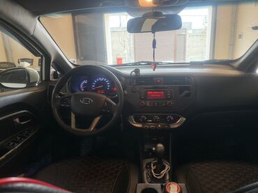 Kia: Kia Rio sedan - ağ rəng,4qpı,servizdir,bez krasqadır və bərəbər — 23