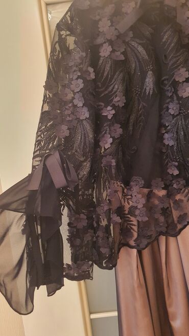 Ziyafət donları: Bir defe toya geyinilib. Teze kimidir. Lady Life' dan alinib. Real