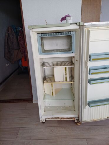 ремонт холодильников чолпон ата: Холодильник
