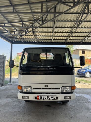 купить трансформаторное масло: Nissan : 1994 г., 2 л, Механика, Бензин