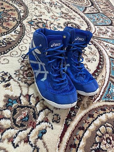 Мужские кроссовки, 39, Asics, Б/у, цвет - Синий, Самовывоз