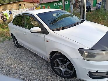 авто полотка: Volkswagen Polo: 2017 г., 1.6 л, Автомат, Бензин, Седан — 4