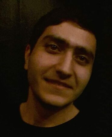 Tibb, əczaçılıq: 4 il İsr plaza-da Mexanik işləmişəm. 6 il Estel şirkətində Anbar