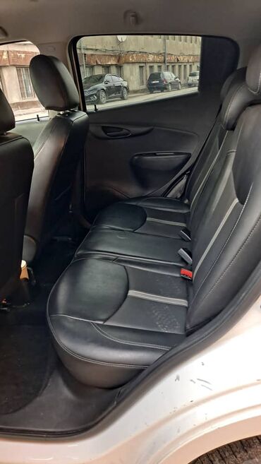 Chevrolet: Chevrolet Spark: 2021 г., 1 л, Автомат, Бензин, Хэтчбэк — 15