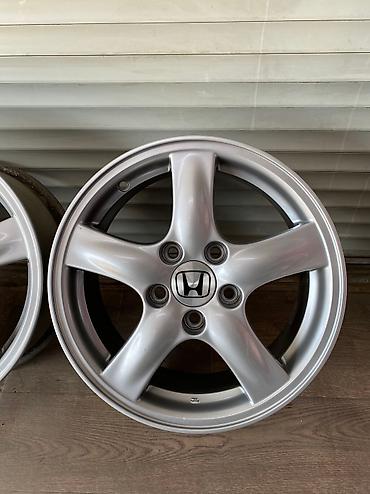 Транспорт: В продаже оригинальные диски Хонда Аккорд Honda Accord Cl7 Диаметр — 5