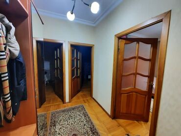 Uzunmüddətli kirayə mənzillər: 4 otaqlı mənzil kirayə verilir orta blok orta mərtəbədə — 6