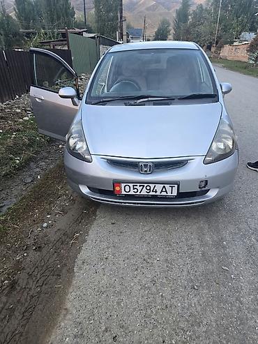 жугули сатам: Honda Fit: 2001 г., Автомат, Хетчбек — 4