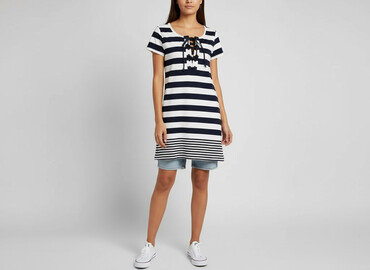 jeans mom slim fit stradivarius: Сукня жіноча, розмір M