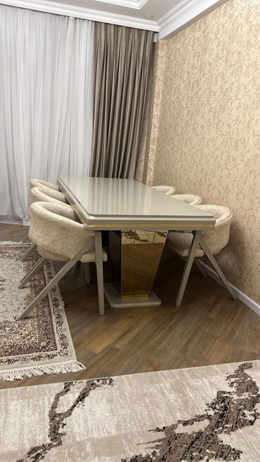 stul aliram: Qonaq otağı üçün, İşlənmiş, Açılmayan, Oval masa, 6 stul, Azərbaycan