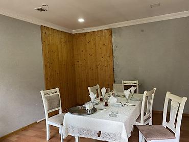 bakixanovda: FURQAN AİLƏVİ İSTİRAHƏT MƏRKƏZİ.Restaran 21 sotun içindədir.70-80 — 9
