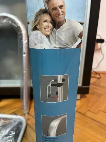 Ostale sanitarije: Wenko Secura Premium pomoćni držač za kadu. Materijal: Aluminijum na lalafo.rs — 7 Ostale sanitarije: Wenko Secura Premium pomoćni držač za kadu. Materijal: Aluminijum — 7