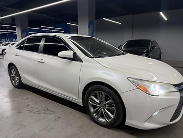 Toyota Camry: 2015 г., 2.5 л, Автомат, Бензин, Седан at lalafo.kg Toyota Camry: 2015 г., 2.5 л, Автомат, Бензин, Седан