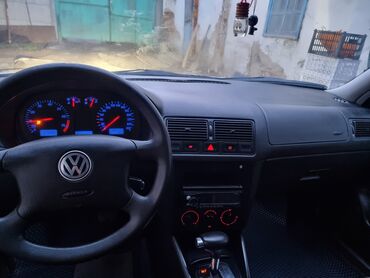 Volkswagen: Volkswagen Golf: 2000 г., 1.6 л, Автомат, Бензин, Седан — 5