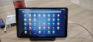 samsung стекло: İşlənmiş Samsung Galaxy Tab A9+, 7,7", 64 GB, Ünvandan götürmə