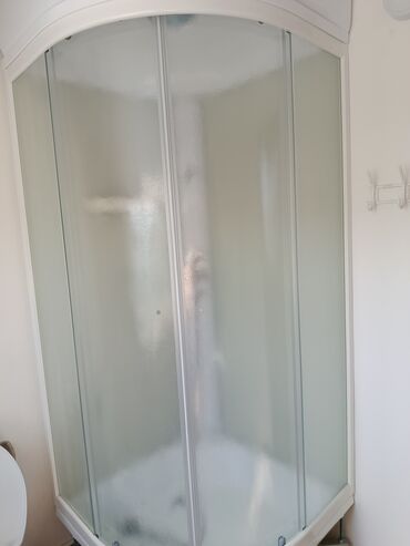бочка пласмаса: Душевая кабина 90x90 
б/у