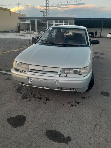Yağlar və avtokimyəvi maddələr: VAZ (LADA) 2110: 1.5 l | 2000 il 4985454 km Sedan