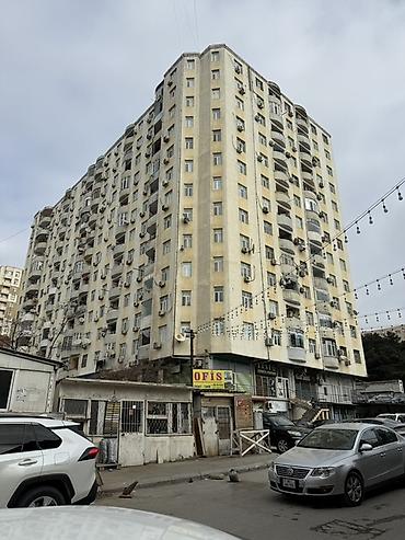 Mənzillər: 3 otaqlı, Yeni tikili, m. Əhmədli, 120 kv. m — 1