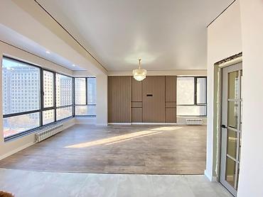 Продажа квартир: 3 комнаты, 90 м², Элитка, 8 этаж, Дизайнерский ремонт — 1