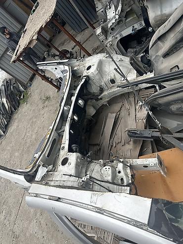 abs: Каркас кузова автомобиля — разрез “половинка”/«телевизор» с частью — 2