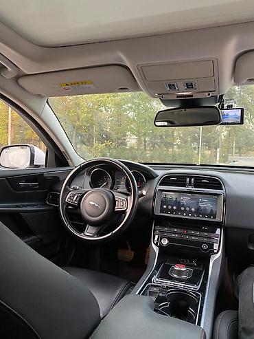 bmw x9: Jaguar XE: 2018 г., 2 л, Автомат, Дизель, Седан — 4
