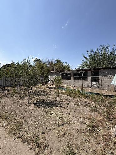 продю: Продается участок в с. Интернациональное 4 сотки, свет вода — 3