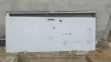 Furnitura və aksessuarlar: Mənzil üçün İşlənmiş Giriş qapısı Glazok ilə, Zəmanətsiz, Ünvandan götürmə