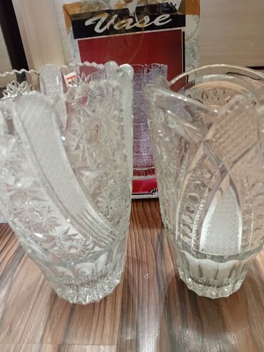 Digər dəstlər və servizlər: Xurustal qablar hamısı təzədirlər — 8