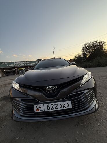 какую машину можно купить за 200 тысяч: Toyota Camry: 2018 г., 2.5 л, Автомат, Бензин, Седан