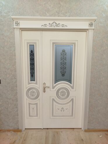 Otaq qapıları: Tək 🪪 şəxsiyyət vəsiqəsi ilə 🛠️ Avropa keyfiyyətli otaq və seyf — 3