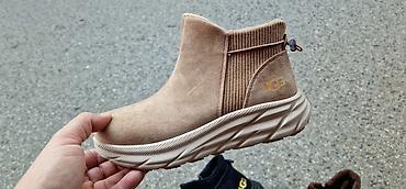 zara obuca za zene: UGG modeli čizmice ženske kolekcije jesen zima od 36 do 41 za samo — 2