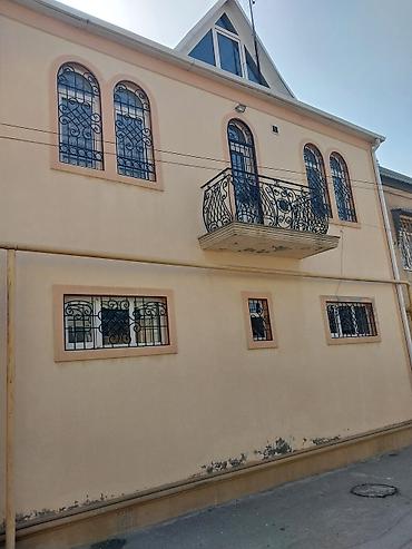 Həyət evləri və villalar: Bakıxanov qəs. 4 otaqlı, 190 kv. m, Orta təmir — 2