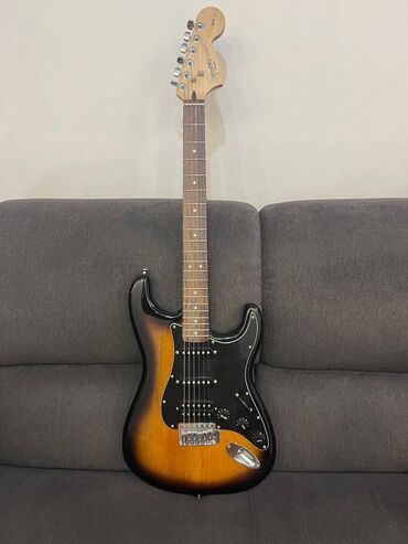 сумка для гитары: Продаю гитару Fender Stratocaster Affinity hss. В отличном состоянии