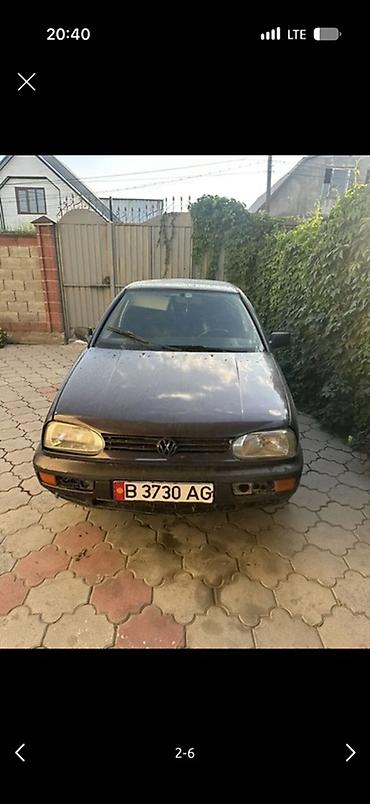Volkswagen Golf: 1993 г., 1.6 л, Механика, Хэтчбэк