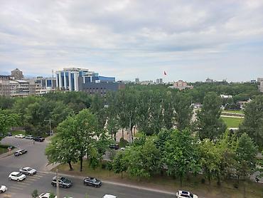 Аренда офисов: Аренда офисов, 90 м², В бизнес центре, 1 линия, С системой безопасности — 7
