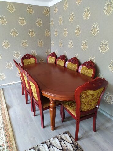 6 объявлений | lalafo.kg: Продаем королевский стол с 12 стульями, все точно как на фото