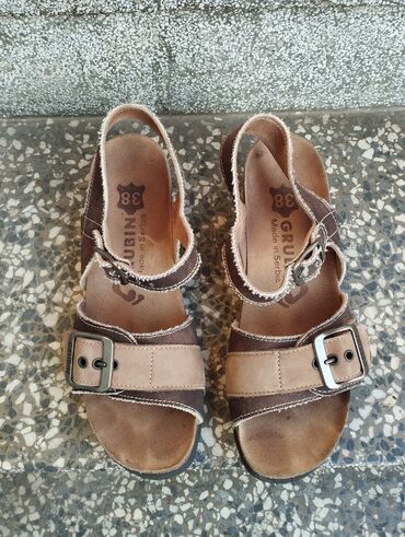 grubin papuce srbija: Sandale, Grubin, 38