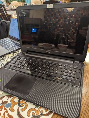 бэушный компьютер: Ноутбук, Dell, 8 ГБ ОЗУ, Intel Core i7, 15.6 ", Б/у, Для работы, учебы, память HDD