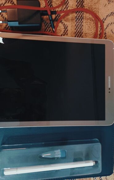 samsung tab 3 sm t311: Планшет, Samsung, память 32 ГБ, 9" - 10", 2G, Б/у, Классический цвет - Бежевый