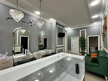 Salon, tibbi mebel: Salonda stol icarəyə verilir. Tək stol 200 AZN. Gənclikdə yerləşir — 3