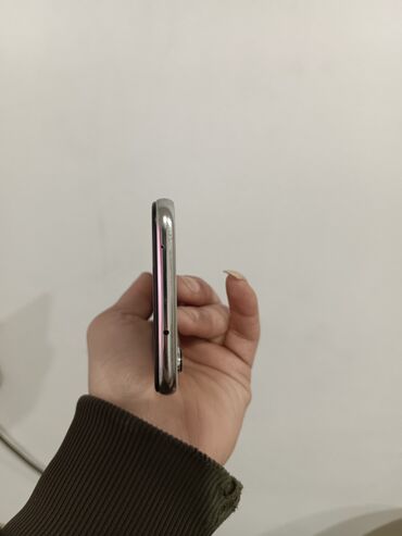 xiomi 8: Xiaomi Redmi Note 8, 128 GB, rəng - Ağ, 
 Sensor, Barmaq izi, İki sim kartlı