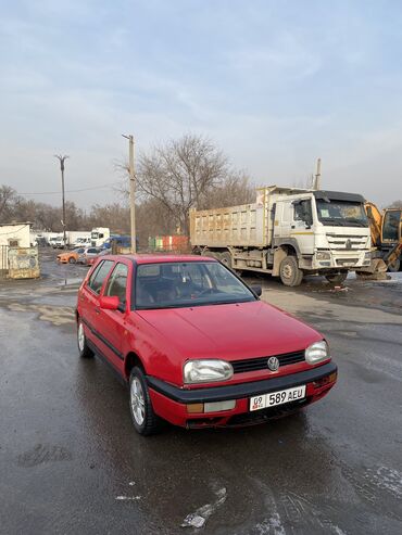 aston martin lagonda 5.3: Volkswagen Golf: 1995 г., 1.8 л, Механика, Бензин, Хэтчбэк