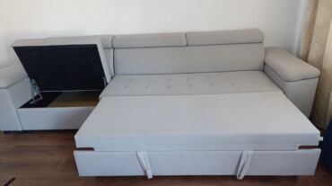 Прямые диваны: Прямой диван с длинными подлокотниками и регулируемыми подголовниками — 2