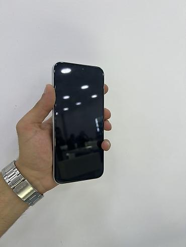 Мобильные телефоны и аксессуары: Honor 400 Lite, 256 ГБ, цвет - Серебристый, Face ID — 4