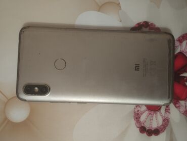 xiaomi redmi note 7 ekran: Xiaomi brendinin Redmi seriyasına aid mobil telefon. Arxa hissəsində
