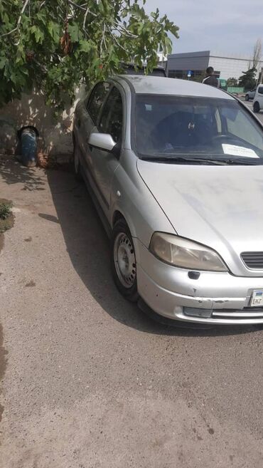 Opel: Opel Astra: 2 l | 1999 il 300100 km Hetçbek — 12